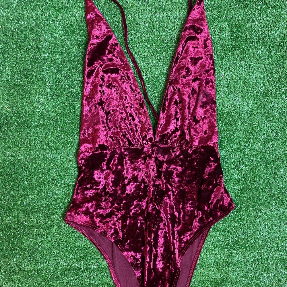 Forever 21 1-Piece Burgundy Shirt